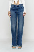 Women's blue wide-leg jeans made of durable denim for casual wear