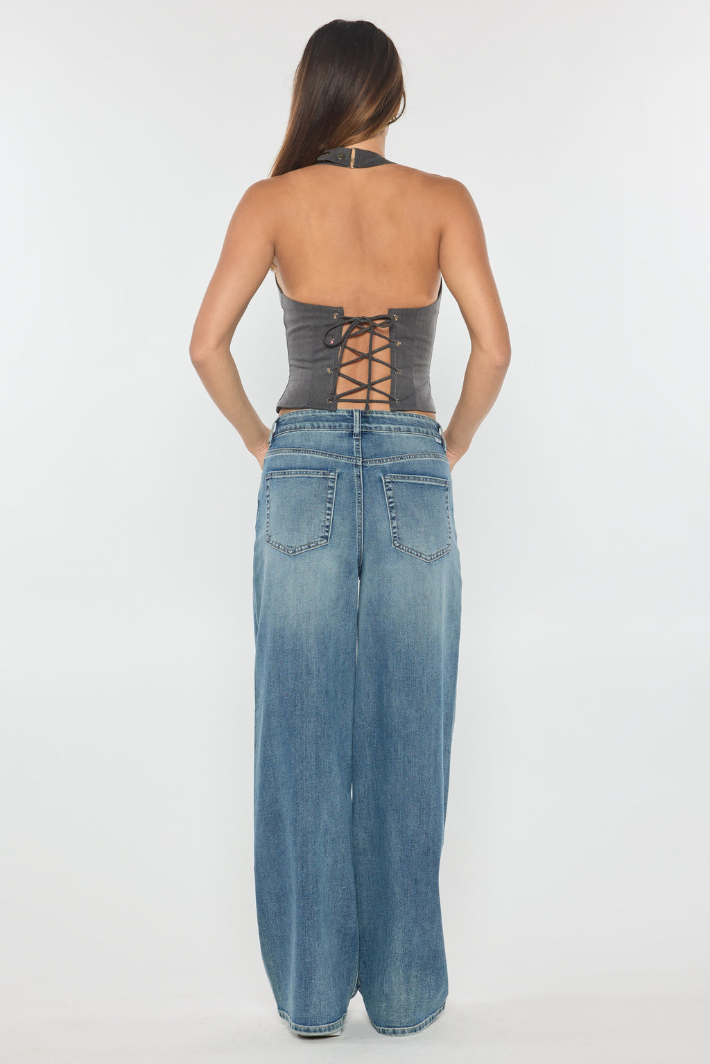 Women's wide-leg jeans, light blue denim for casual outings