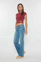 Women's light blue wide-leg jeans for casual everyday wear