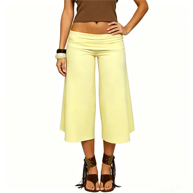 Yellow wide leg pants in women, ideal for summer outings