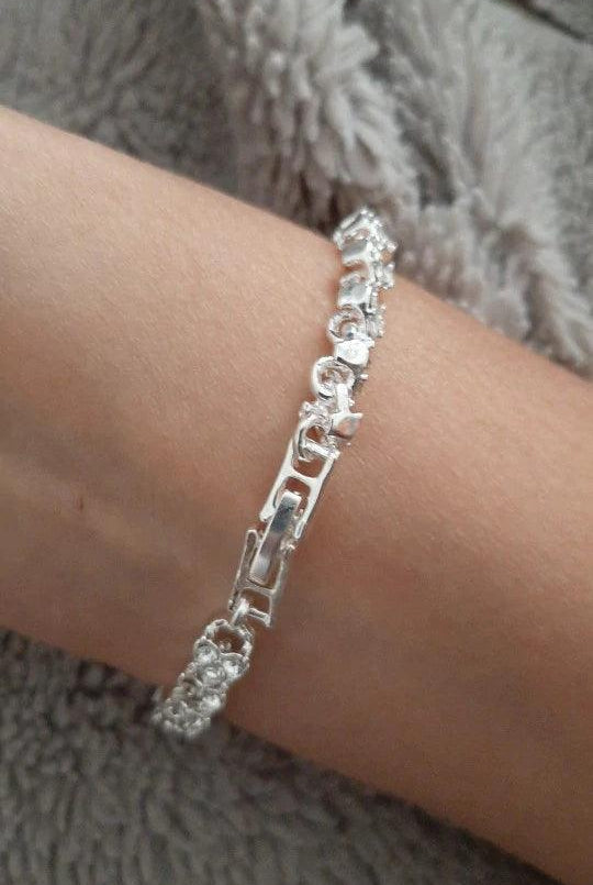 Women's Jewelry - Bracelets Women’S Silver Crystal Heart Charm Bracelet Special Occasion...