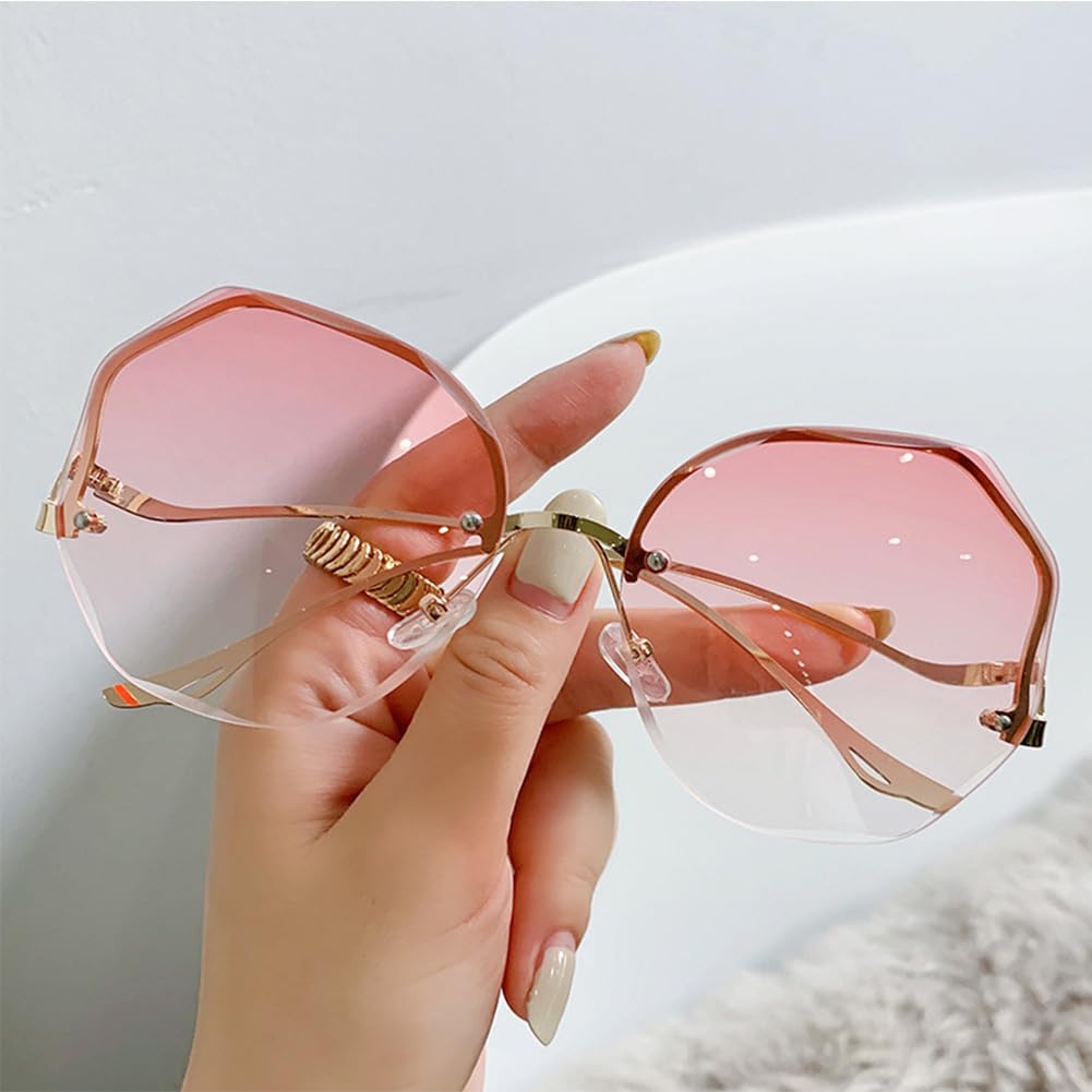 women sunglasses with pink gradient lenses and geometric frame
