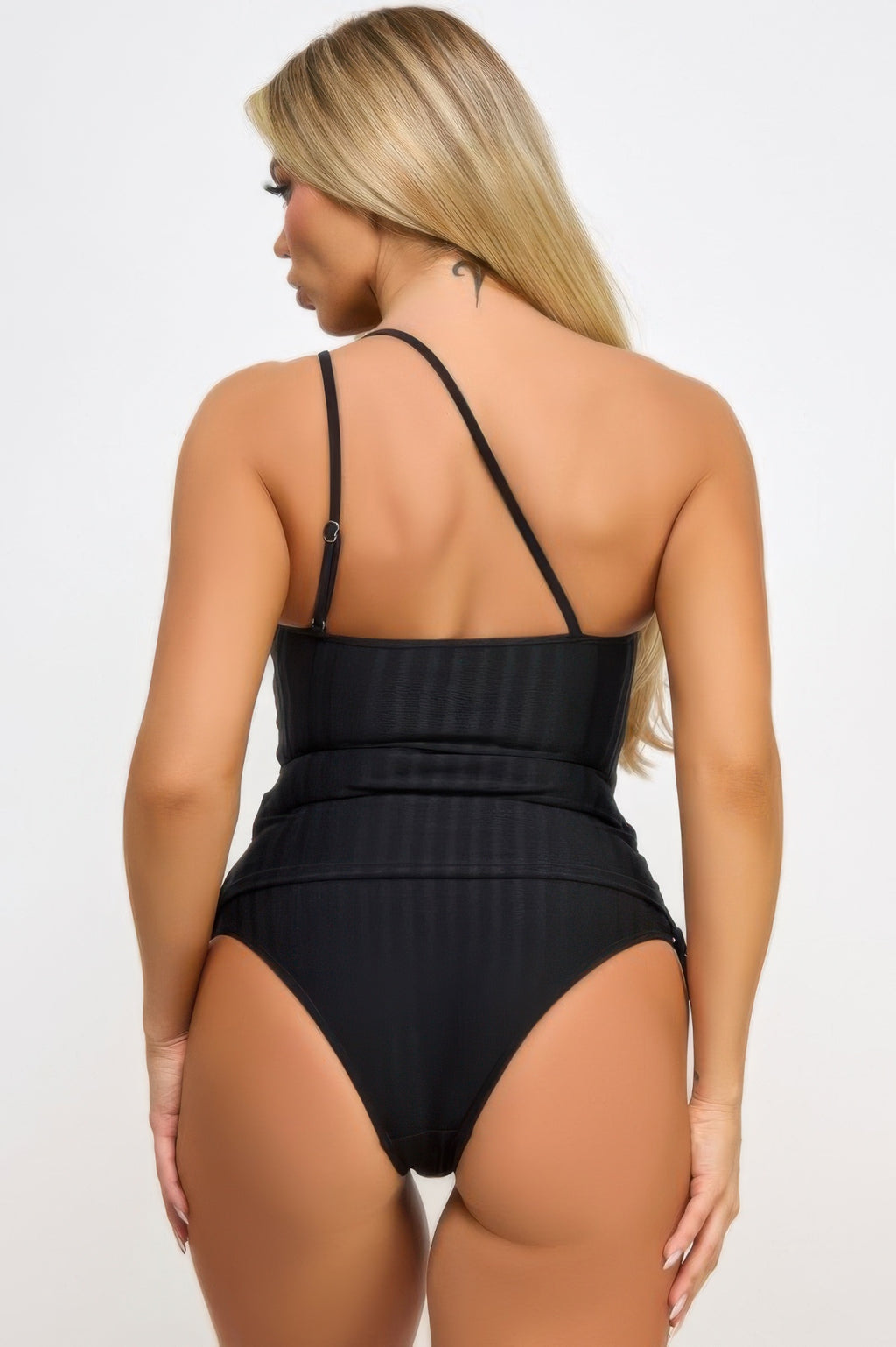 Women's black ribbed bathing suit, perfect for poolside relaxation