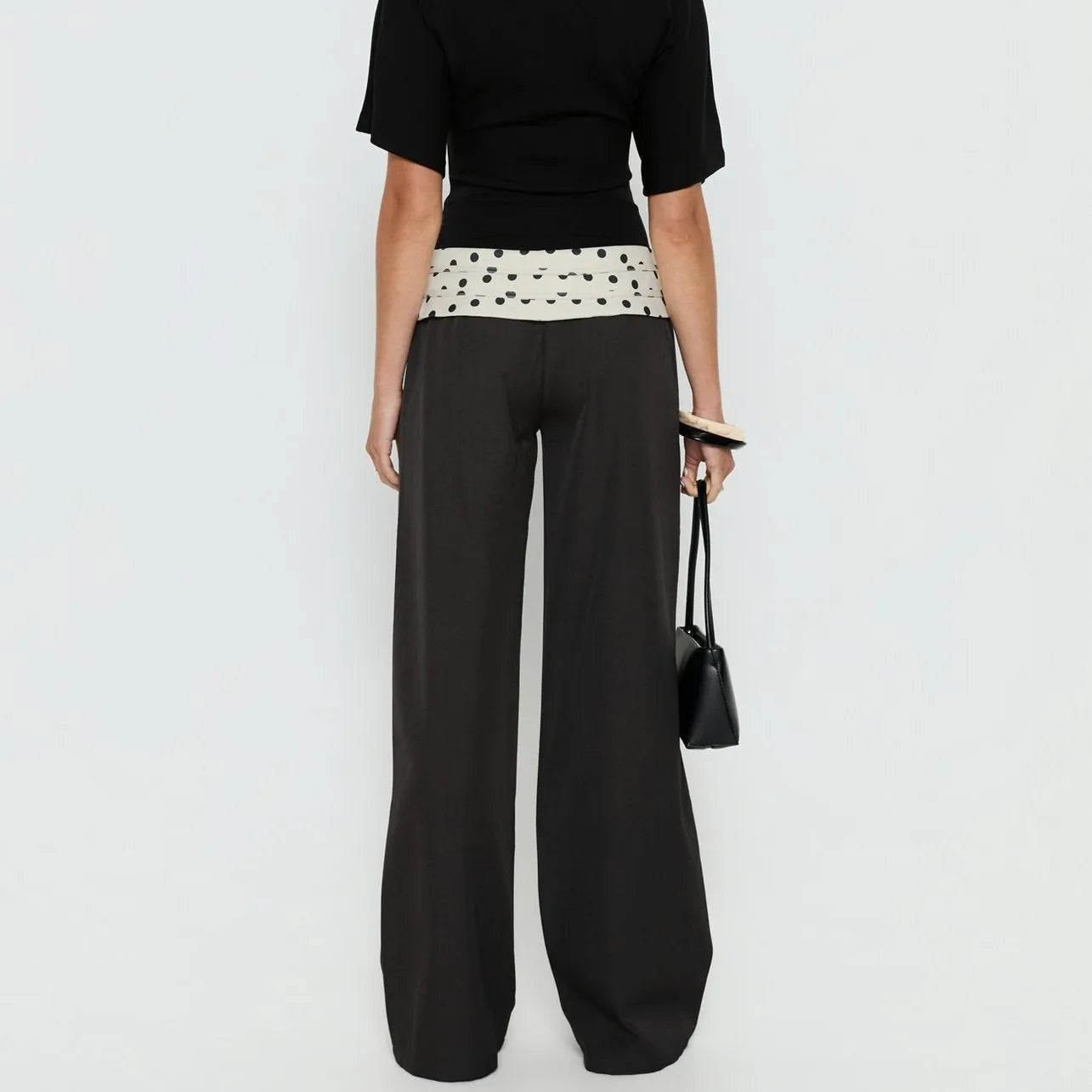 Women trousers wide leg in black, perfect for casual outings