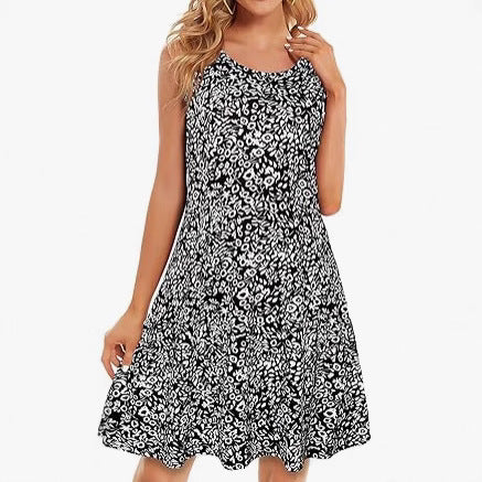 SHOMICOBOUTIQUE women's digital printed beach dress in black and white floral design, ideal for summer outings