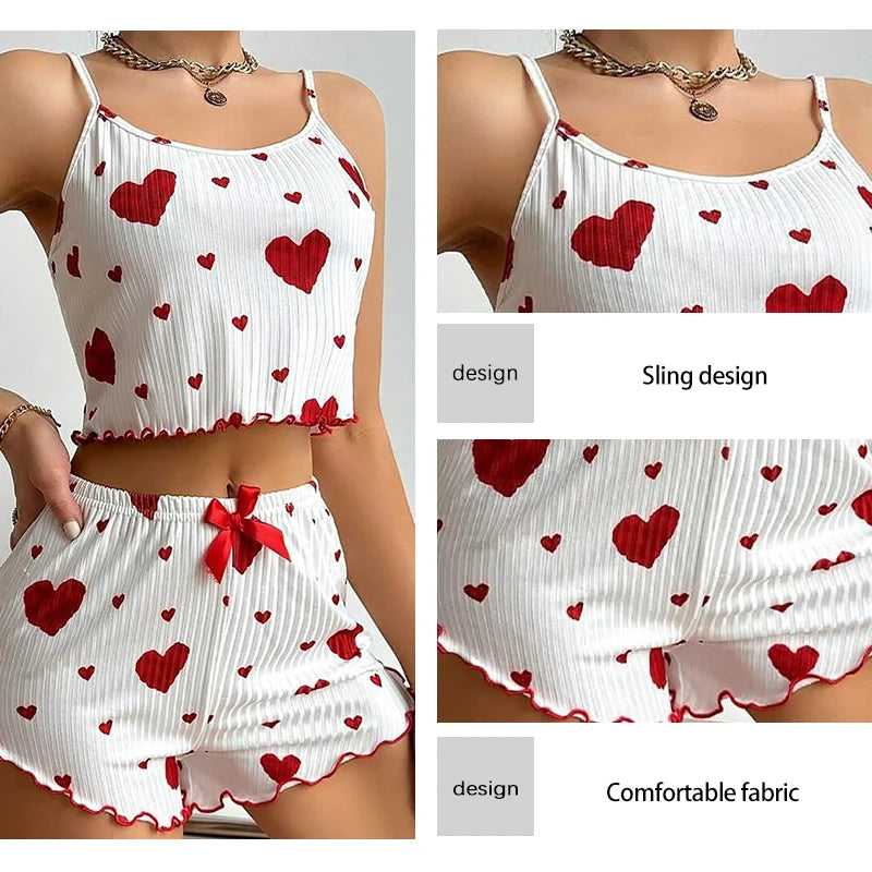 Women's heart print pajama set in soft fabric for relaxed nights
