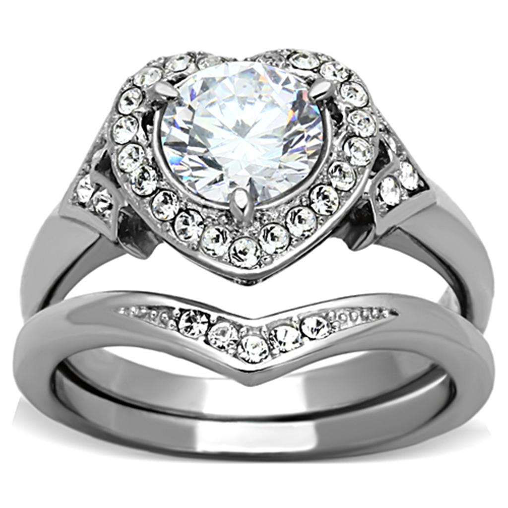 Women's jewelry heart-shaped ring set with sparkling stones