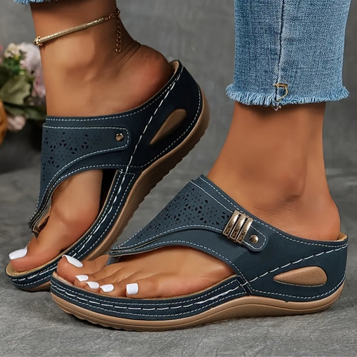 women's sandals in navy blue, comfortable for summer outings