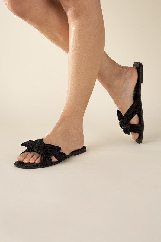 Gemma discount flat sandal