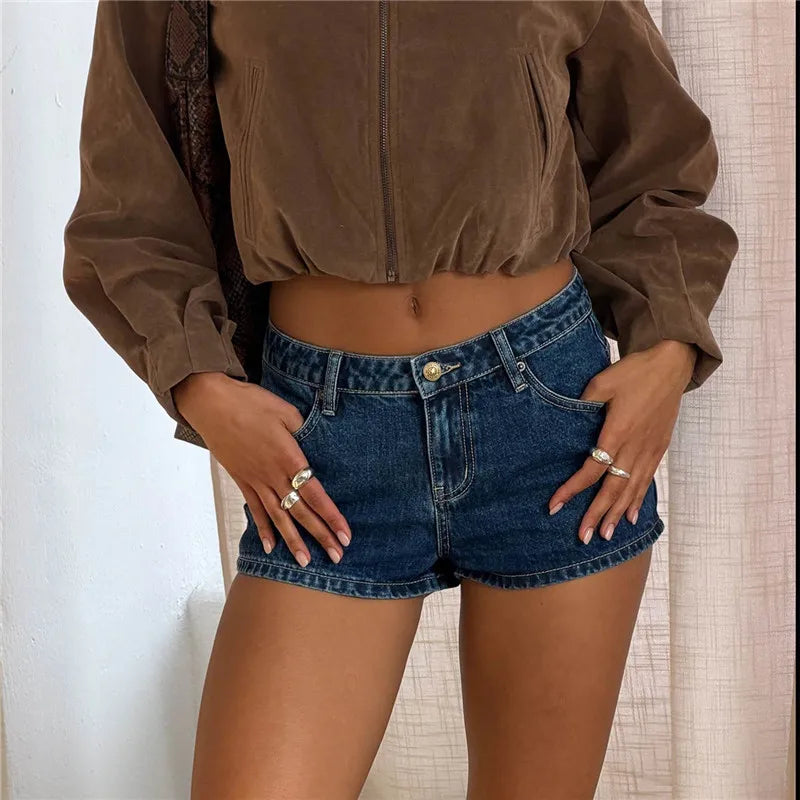 Women's denim shorts, stylish and comfortable for casual outings