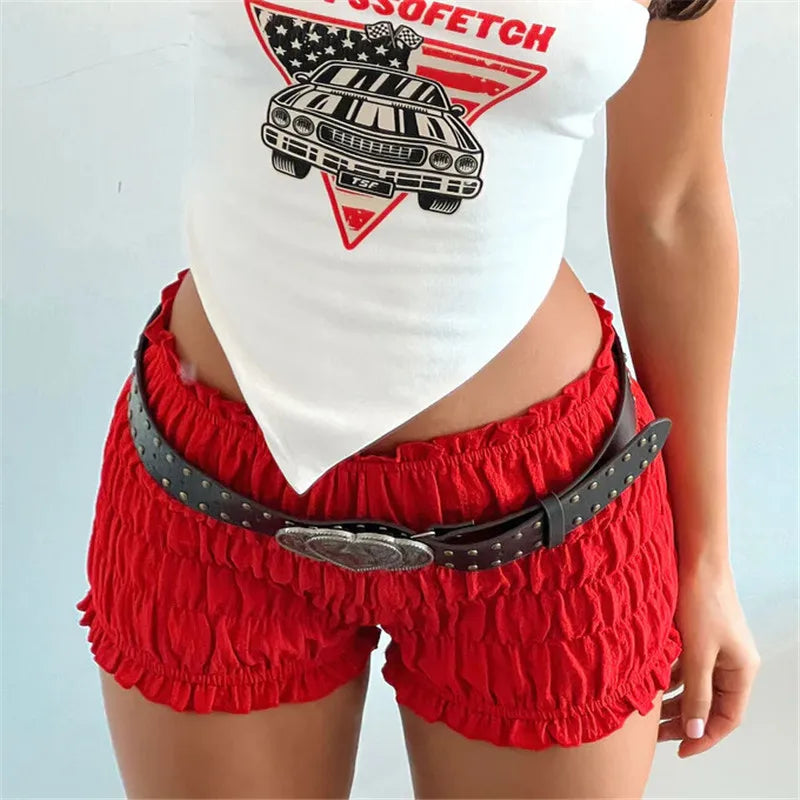 Red Y2K clothes shorts with a stylish belt for casual outfits