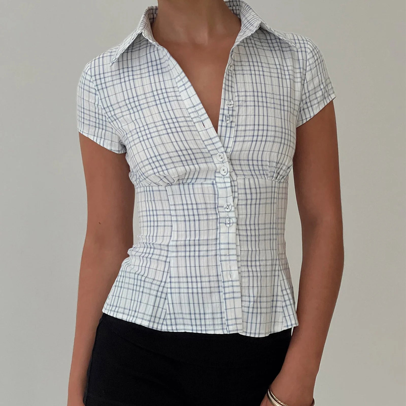 Women's fitted checkered shirt, lightweight cotton, y2k fashion style