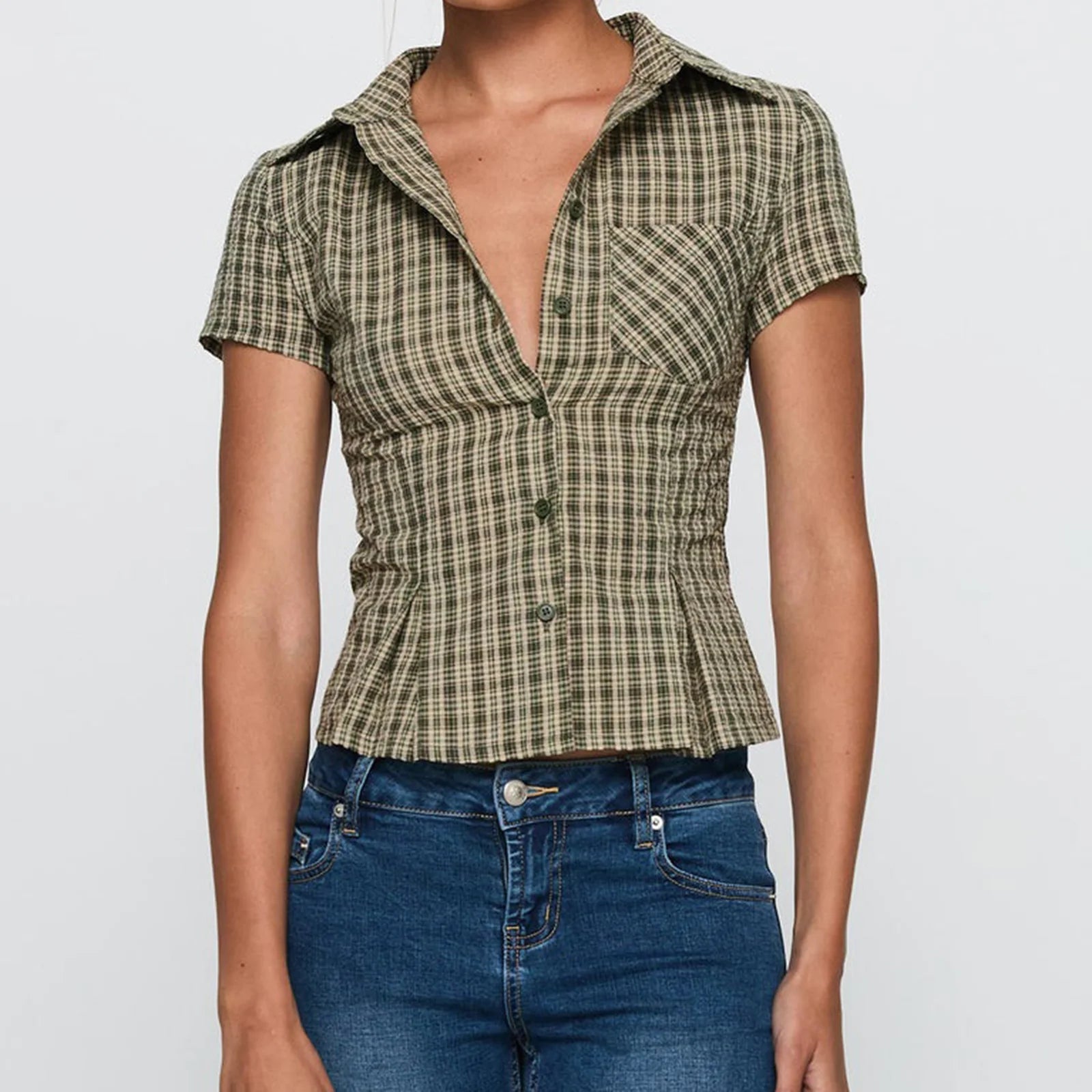 Women's plaid short-sleeve shirt, stylish y2k fashion for casual wear