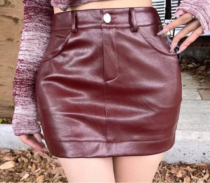Women's burgundy leather skirt mini for casual outings
