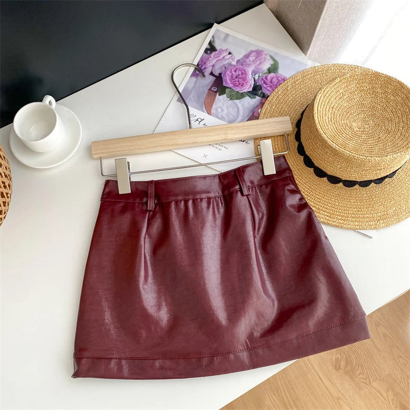 Burgundy leather skirt mini for trendy casual outings