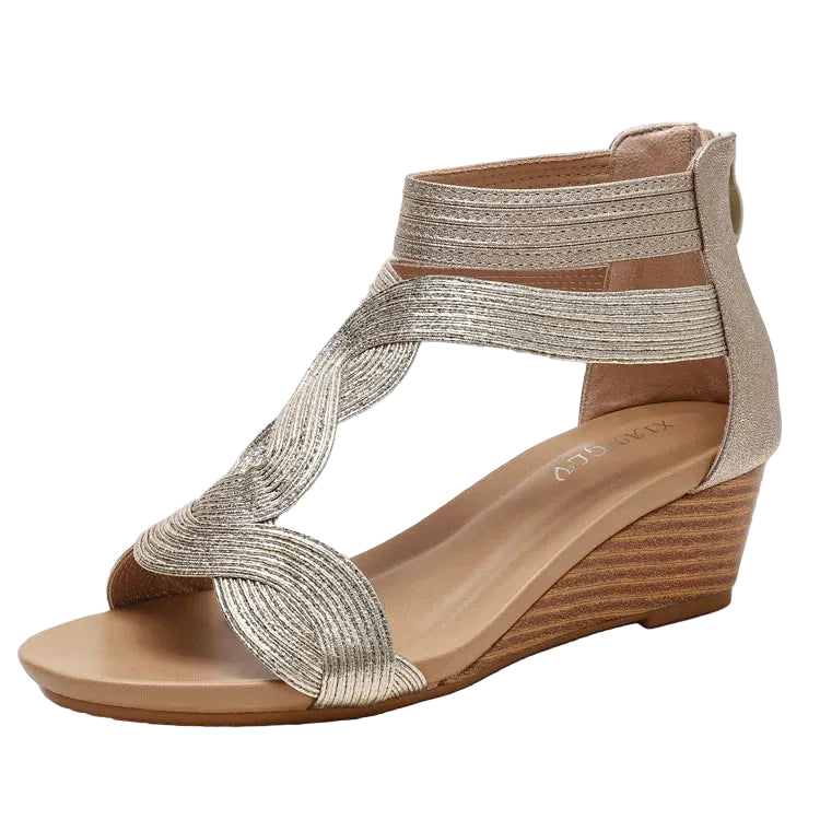 Women's wedge sandals in gold with stylish metallic details for summer wear