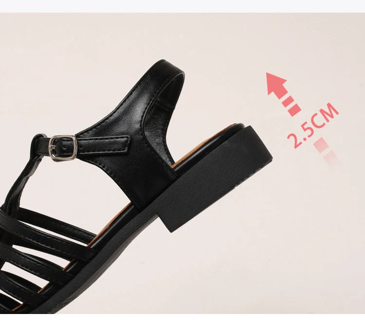 Women's black sandals with 2.5cm platform for casual outings