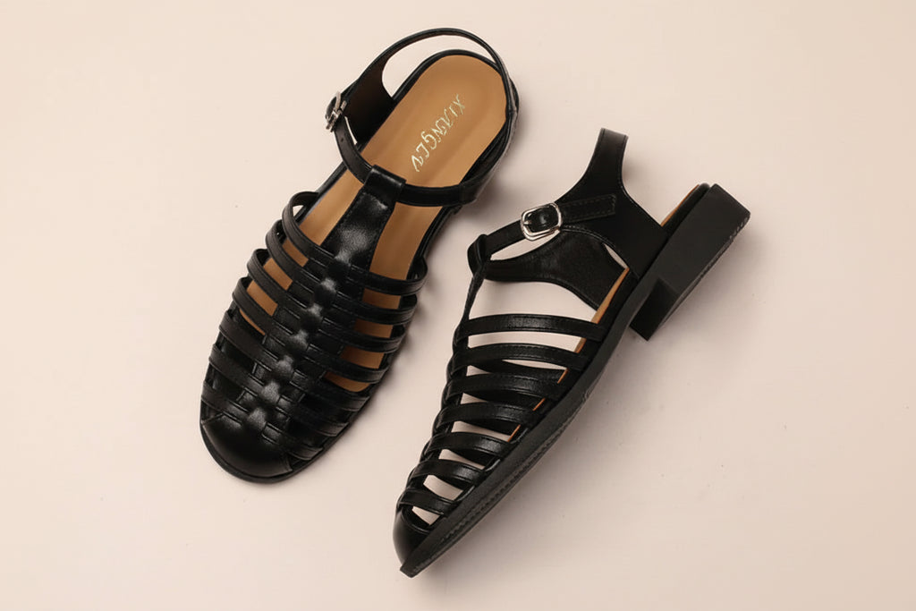 VacationGrabs women's sandals, black leather, perfect for summer outings