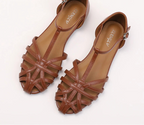 women-sandals in brown leather, stylish and comfortable for summer outings