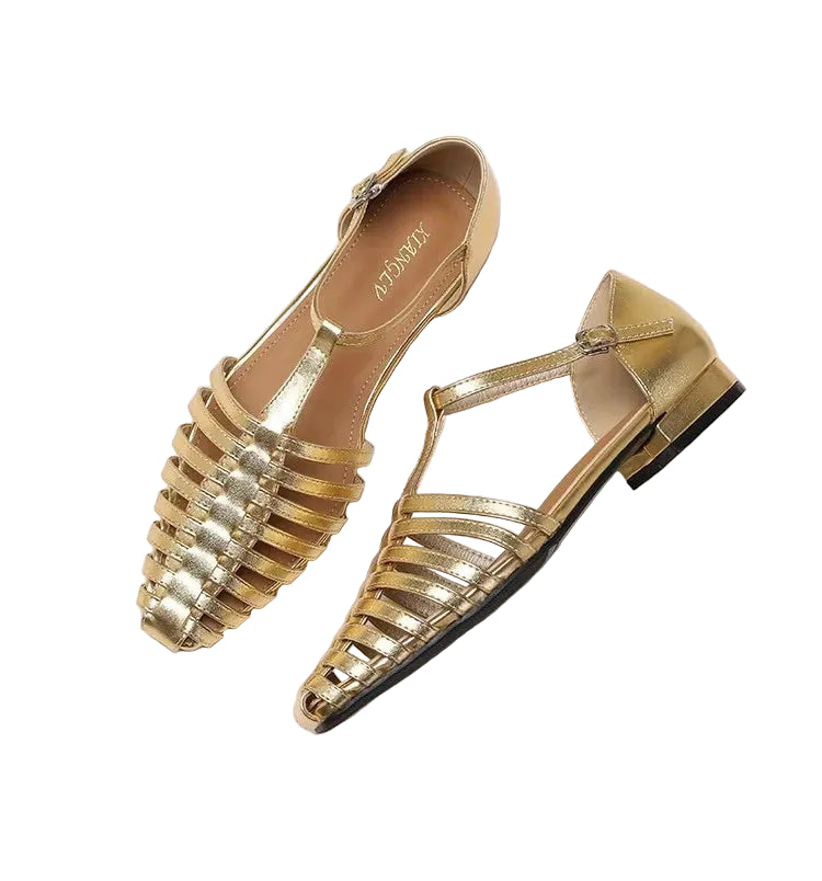 women-sandals in gold, stylish flat design for summer outings