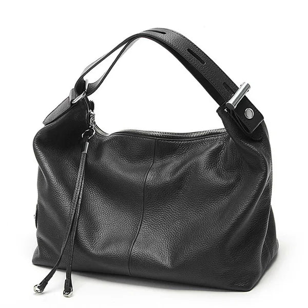 Black leather coach purse shoulder bag for everyday use