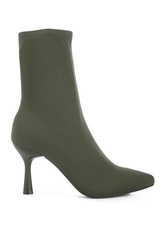 Women's Shoes - Boots Zudio Solid Mid Heel Sock Boots