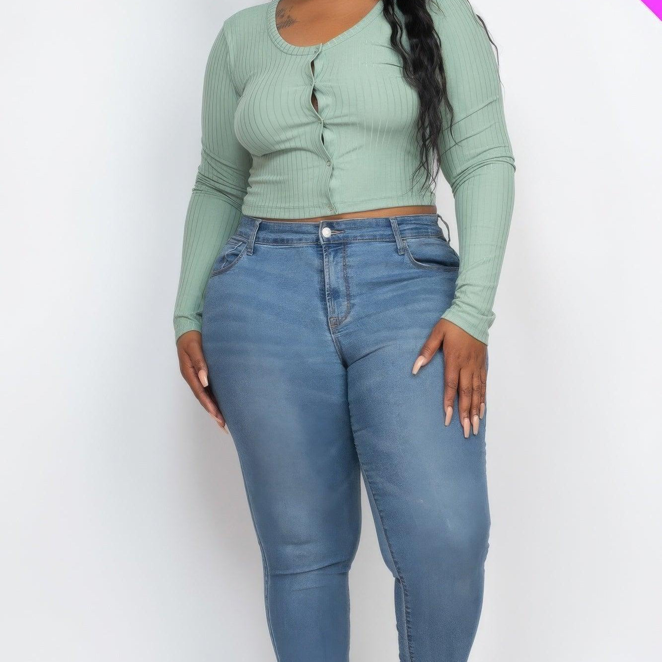 Women's Shirts - Cropped Tops Plus Size Button Up Cropped Top