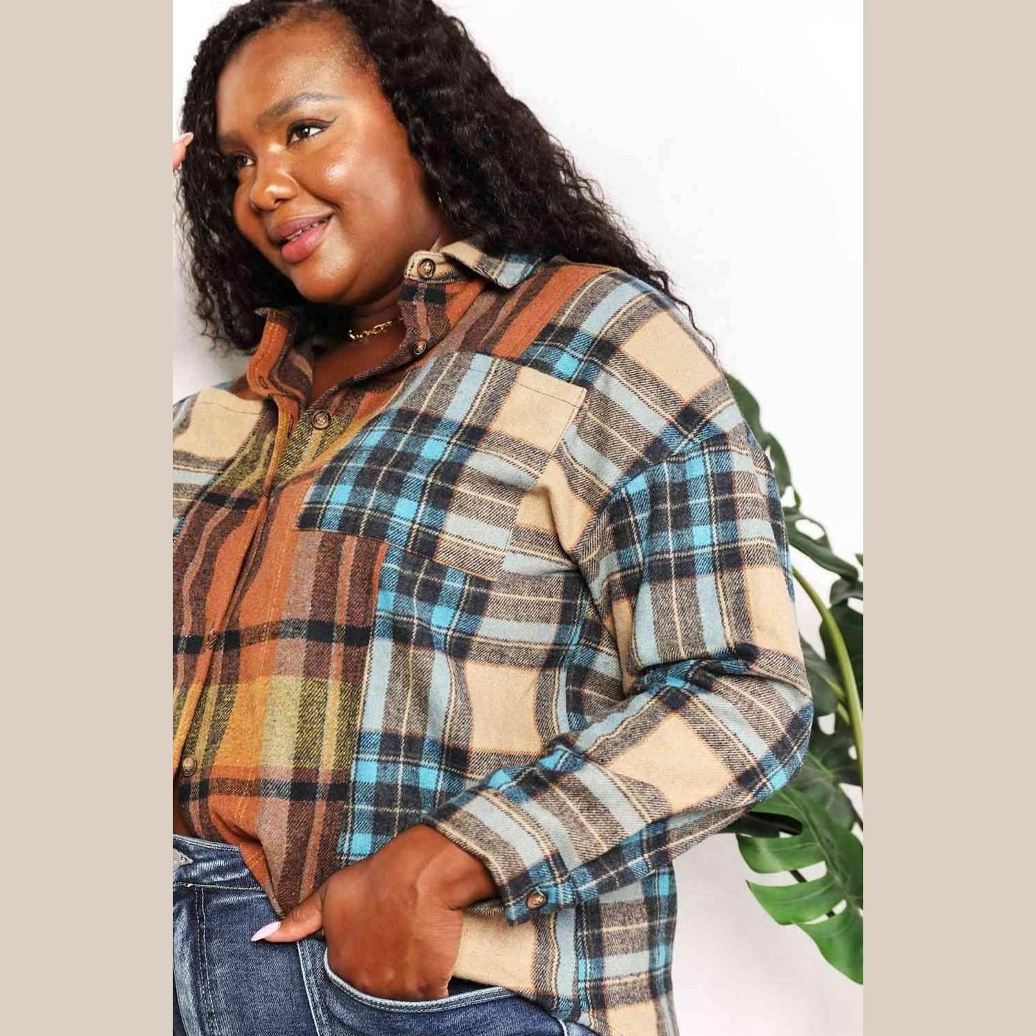 Trendsi women's curved hem plaid shacket in autumn colors, perfect for casual layering and comfort