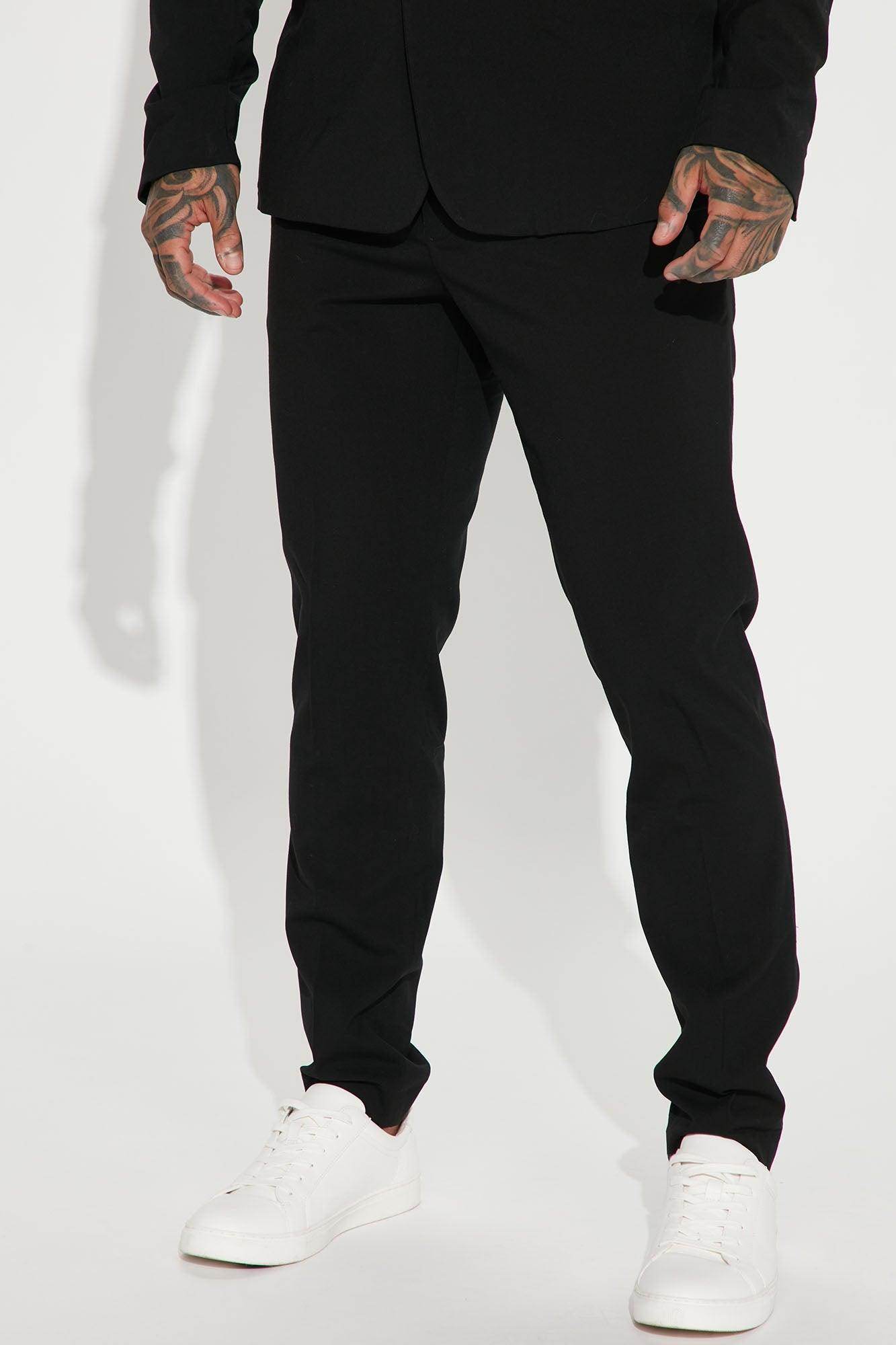 Fashion Nova Men's modern stretch trousers in black for a sleek and stylish look