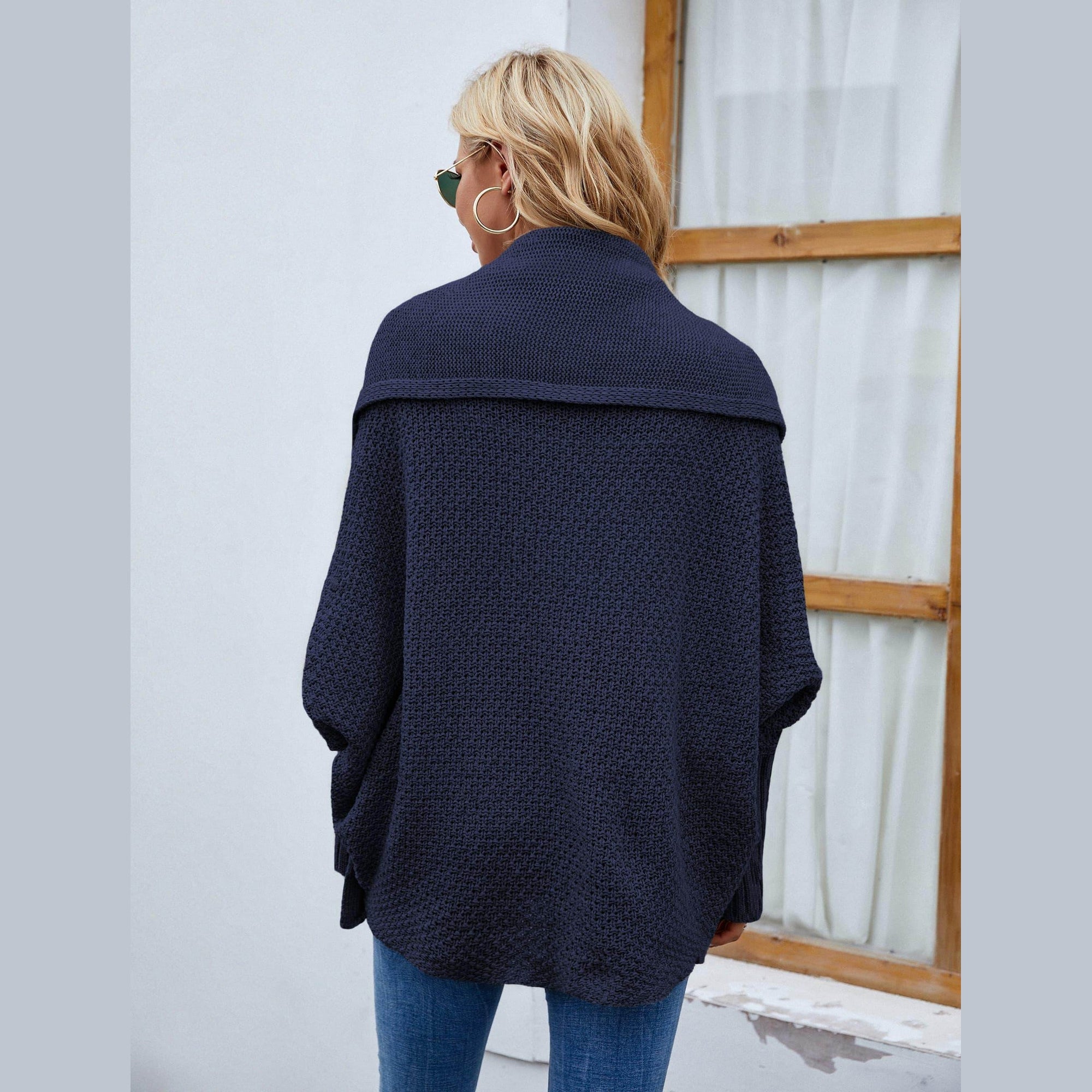 Trendsi stylish travel cardigan in dark blue, perfect for layering during trips.