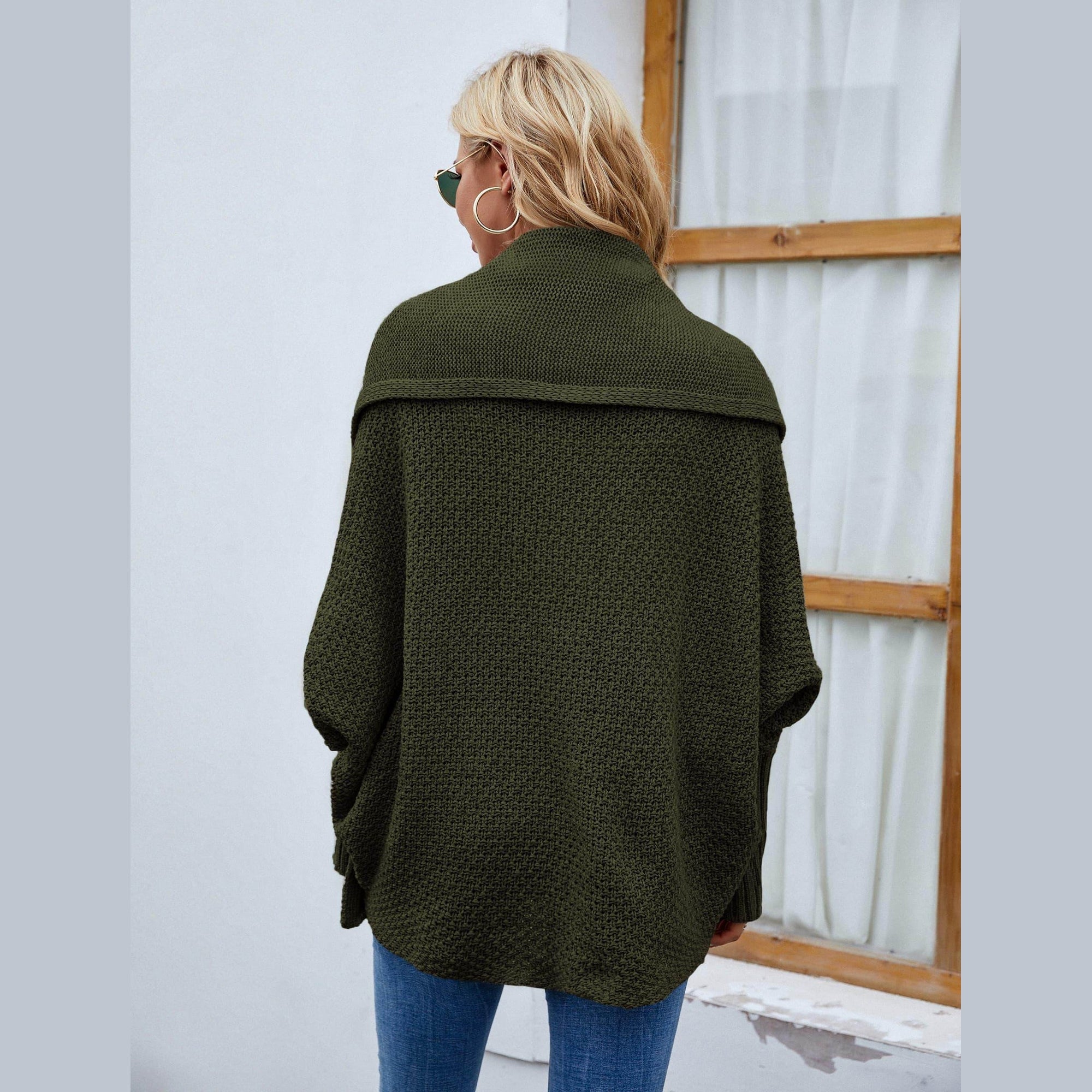Trendsi stylish travel cardigan in olive green for comfortable layering during trips