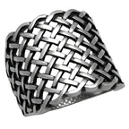Stylish woven design ring in silver, a perfect choice for fashionable epoxy rings for men