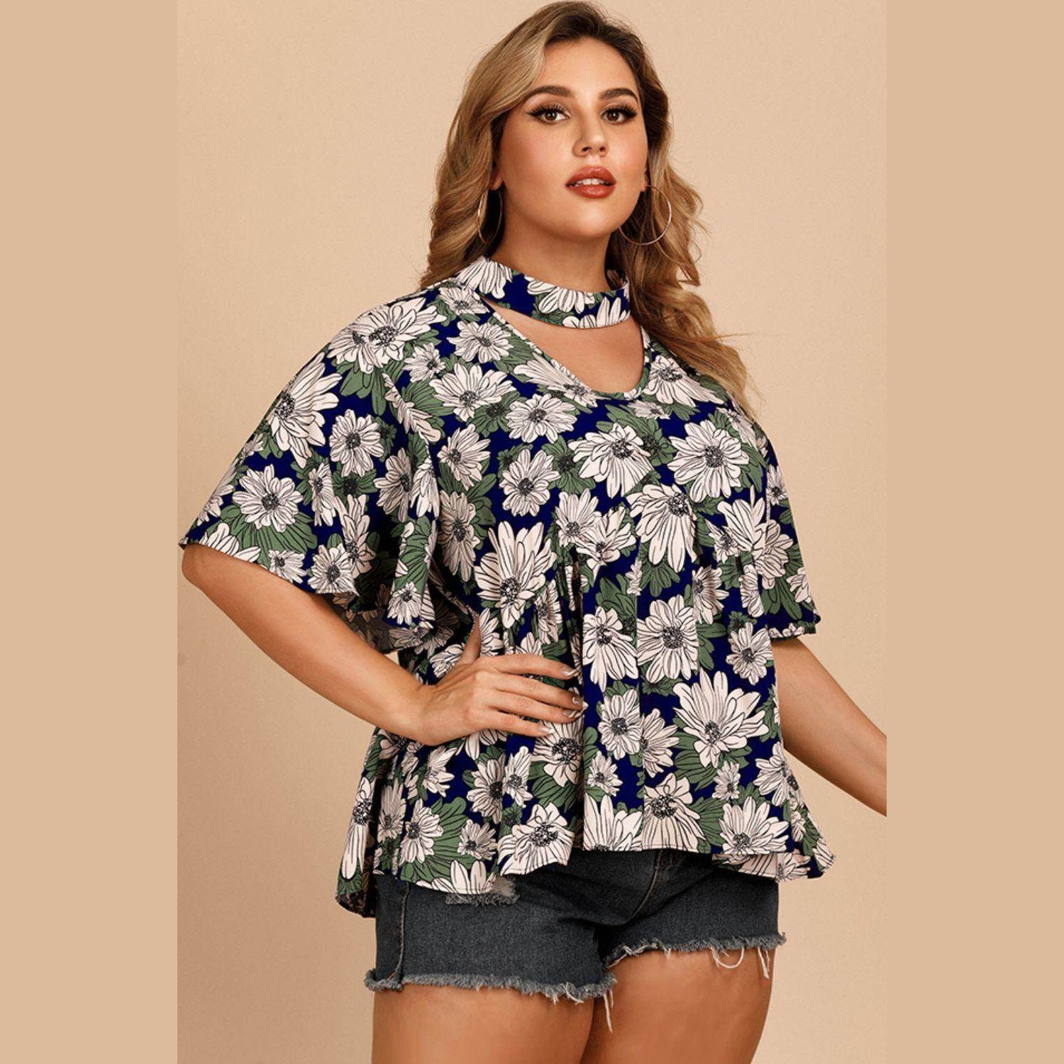 Trendsi women's plus flutter sleeve floral top in blue with white floral pattern and keyhole detail