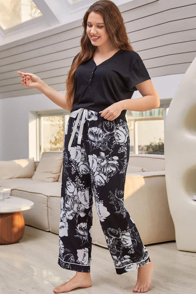 Women's Sleepwear/Loungewear Full Size V-Neck Top And Floral Pants Lounge Set
