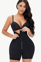 Trendsi Women's Lace Trim Shaping Bodysuit with Adjustable Straps and Zipper Closure for a Flawless Fit