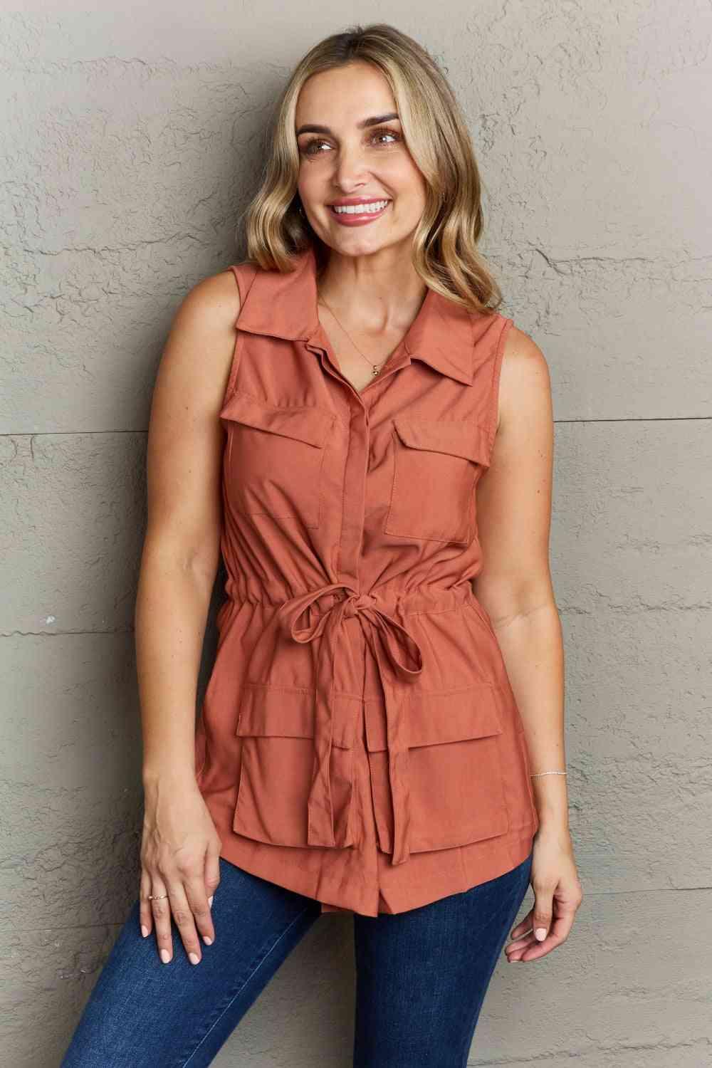 Women's Shirts Sleeveless Collared Button Down Red Top