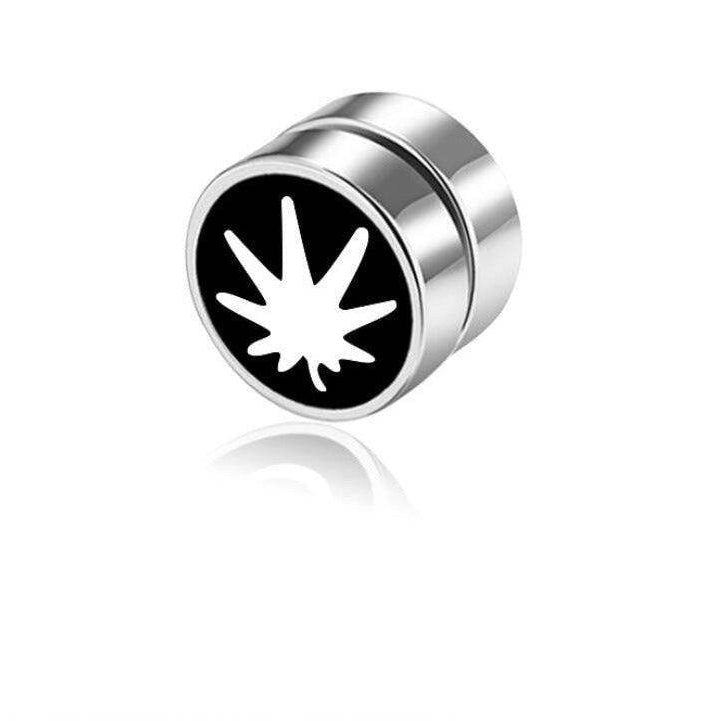 Stylish non-pierced earrings studs featuring a sleek design with a distinctive star pattern