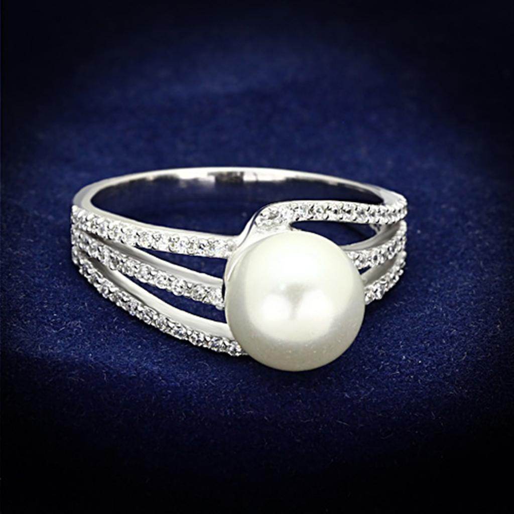 Elegant pearl silver ring for women with sparkling accents and a modern twisted design