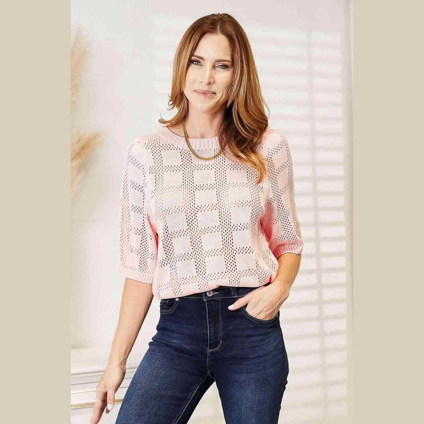 Trendsi Women's Pink Round Neck Knit Top with Short Sleeves and Stylish Pattern