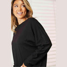 Trendsi Women's Round Neck Long Sleeve Top in Black with Comfortable Fit and Stylish Design