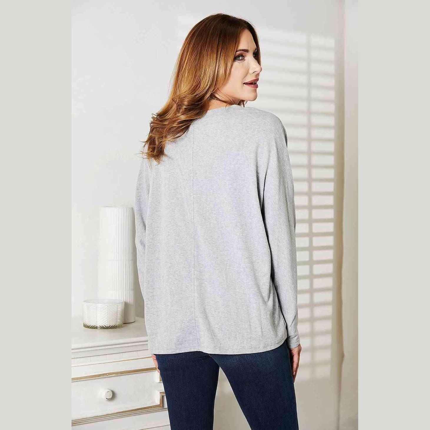 Trendsi Women's round neck long sleeve top in gray with a relaxed fit and stylish design