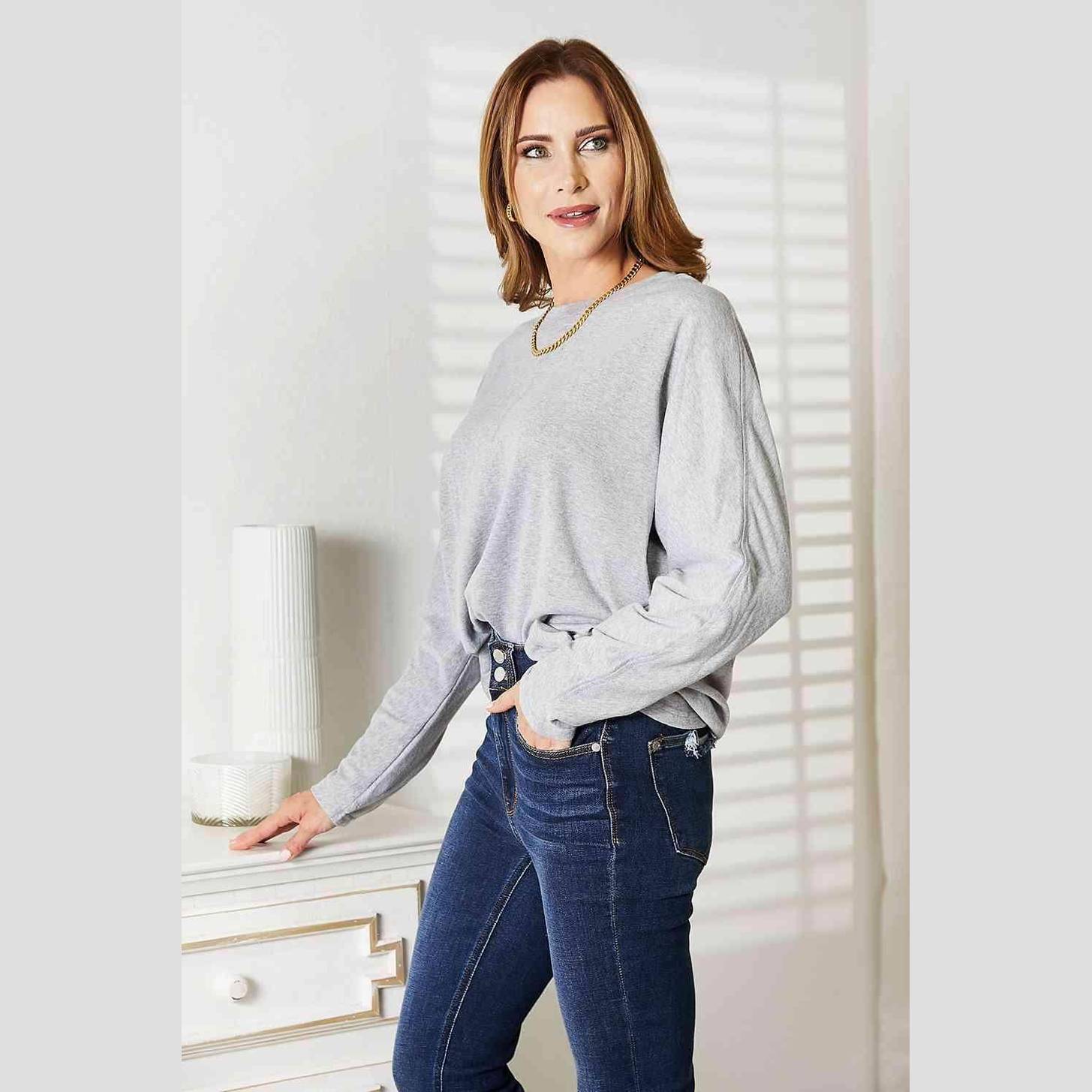 Trendsi Women's Gray Round Neck Long Sleeve Top for Casual or Stylish Looks