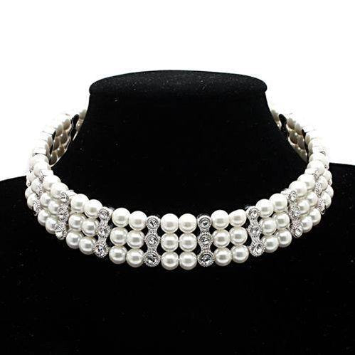 Elegant statement pearl necklace for women featuring alternating pearls and rhinestones
