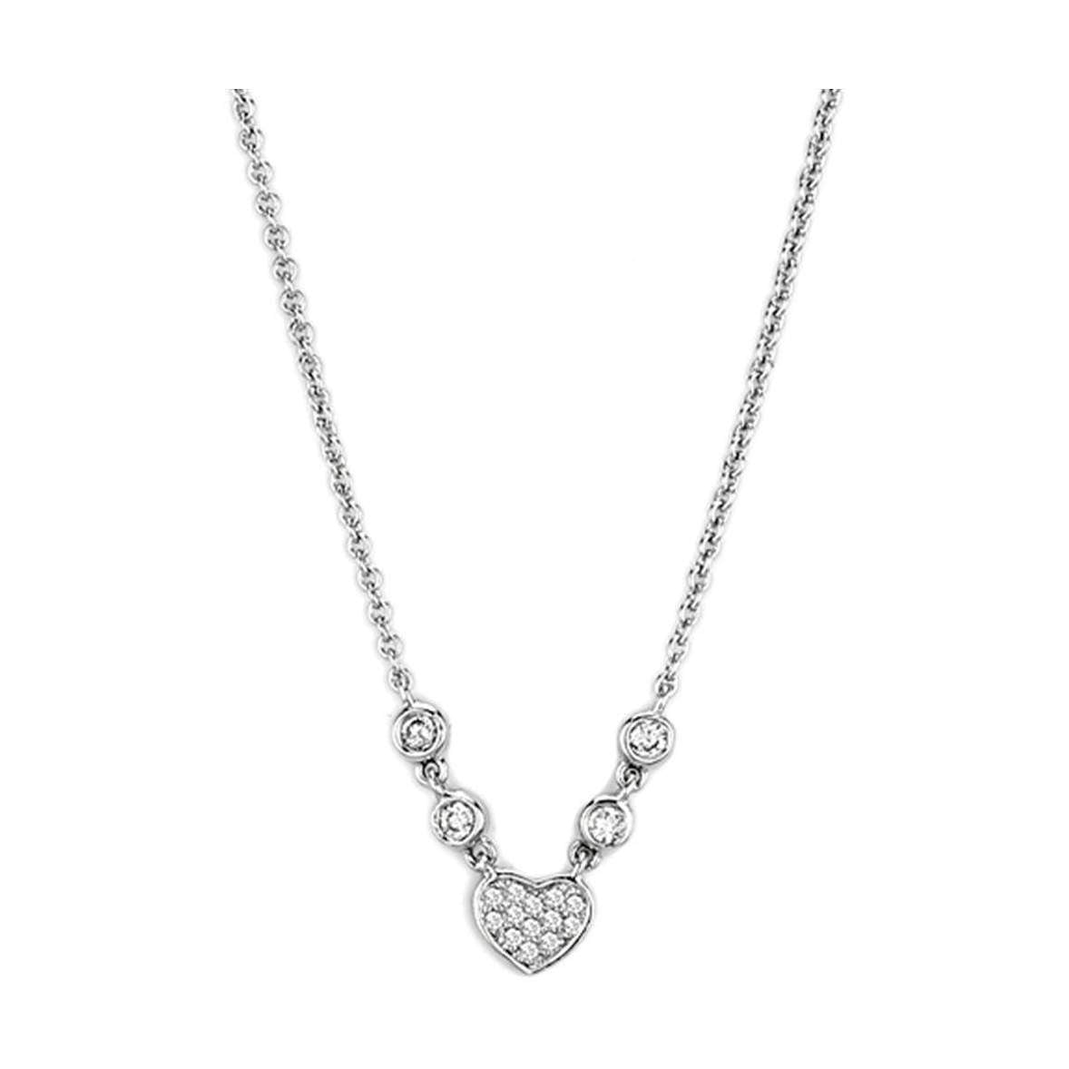 Elegant silver necklace featuring a heart pendant, perfect vacation jewelry for women