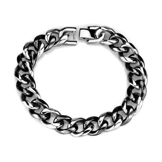 Stylish silver chain bracelet for women, perfect vacation jewelry for women to accessorize their outfits
