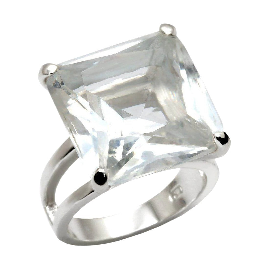 Elegant square-cut ring with a clear gemstone, perfect vacation jewelry for women