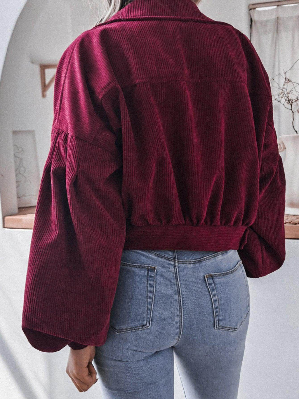 Trendsi Women's Vacation Style Jacket in Burgundy with Cozy Corduroy Fabric and Balloon Sleeves