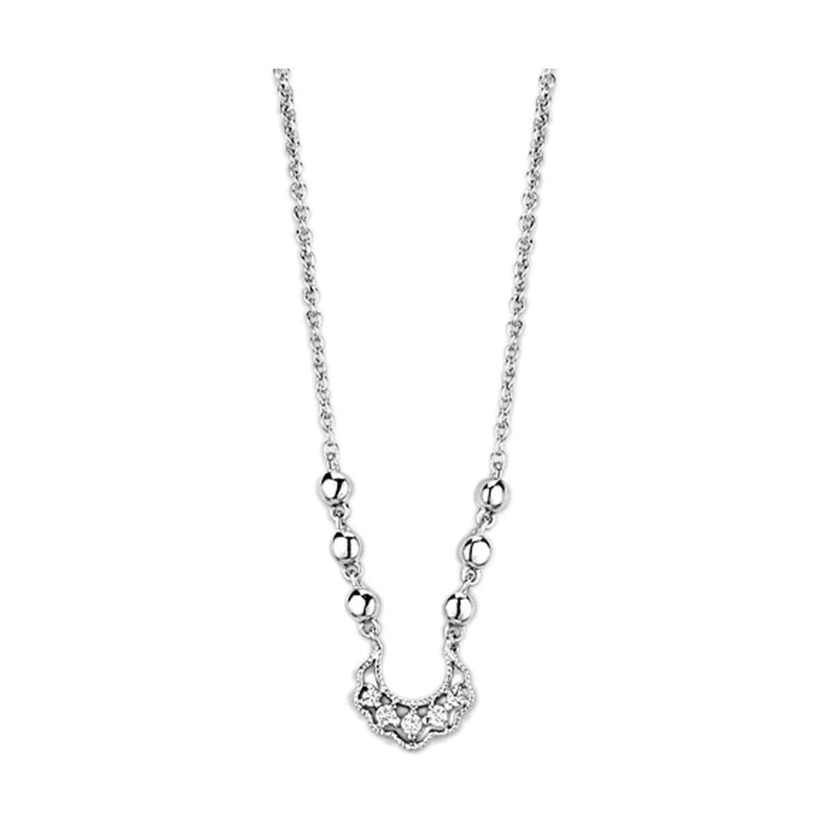 Vacation style silver necklace with intricate design, perfect for summer outfits and beach getaways