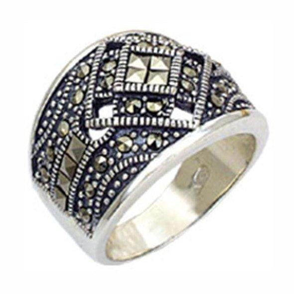 Vintage style sterling silver ring for women with intricate geometric patterns and sparkling embellishments